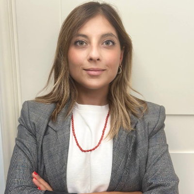 CLAUDIA ADINOLFI