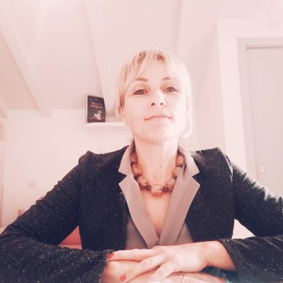 MARA ZUCHI
